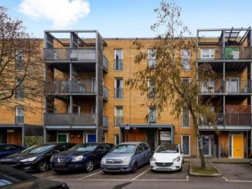 Similar property image