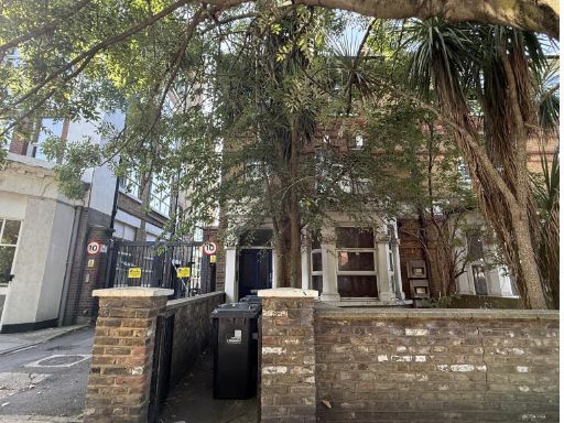 Similar property image