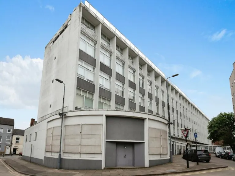 property Compatible Images}