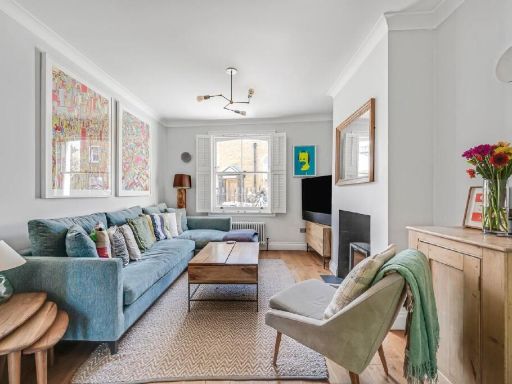 Similar property image