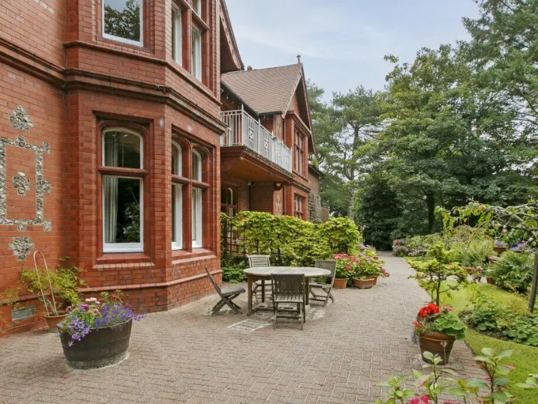 property Compatible Images}