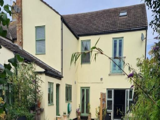 property Low res Images}