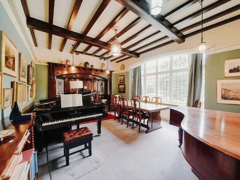 property Compatible Images}