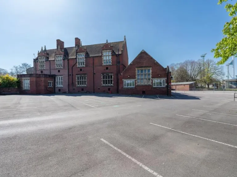 property Compatible Images}