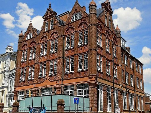 Similar property image