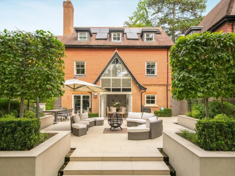 property Compatible Images}