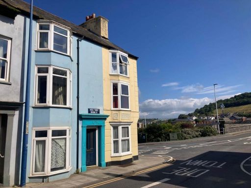 Similar property image