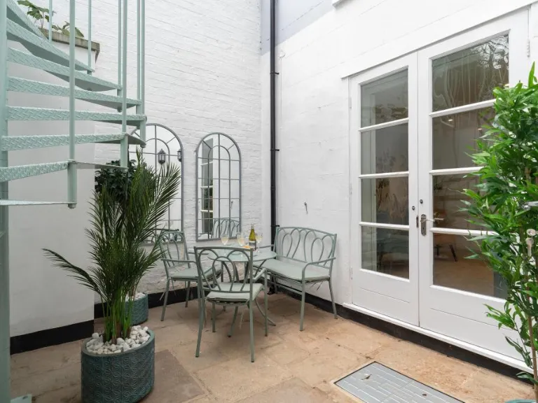 property Compatible Images}