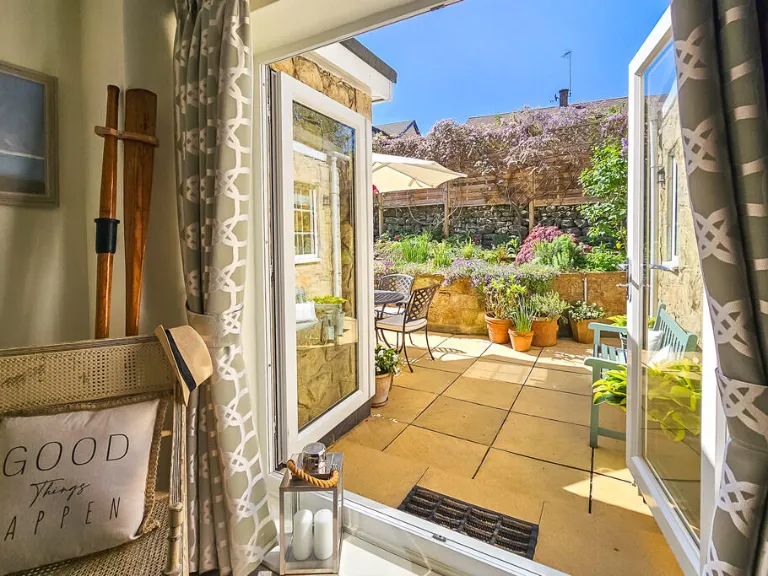 property Compatible Images}