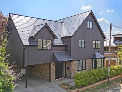 Similar property image
