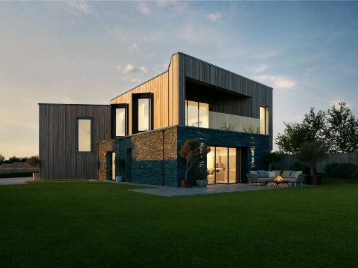 Similar property image