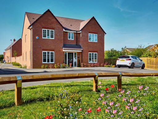 Similar property image