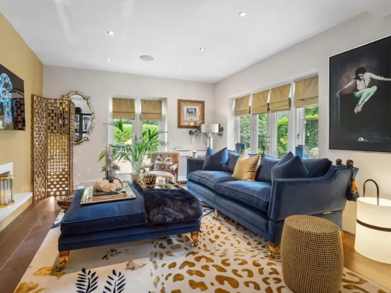 property Compatible Images}
