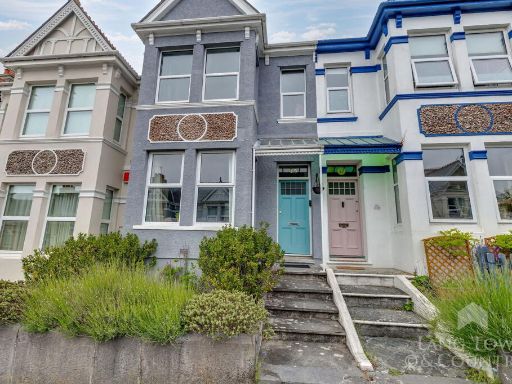 Similar property image