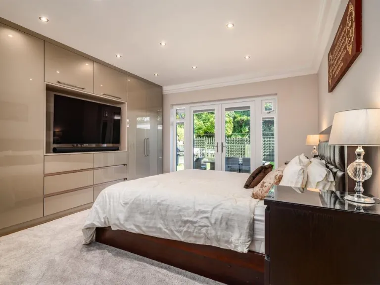 property Compatible Images}