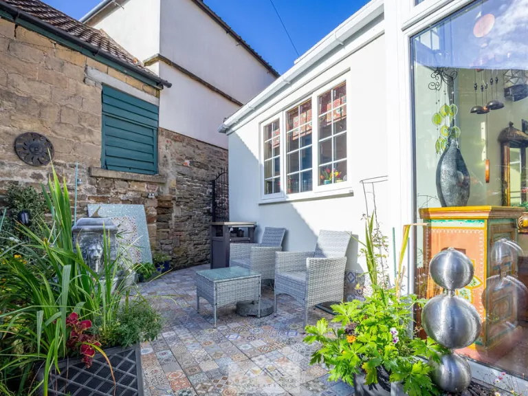 property Compatible Images}