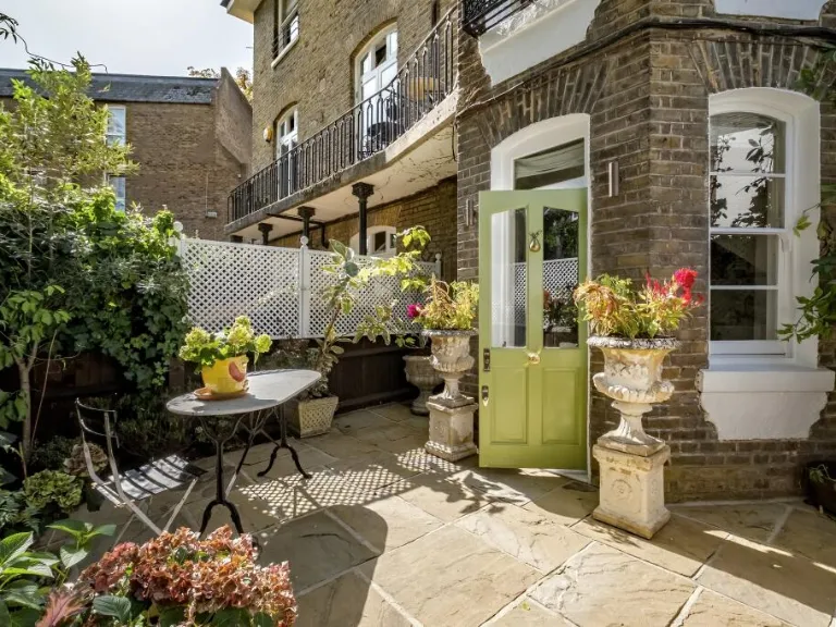 property Compatible Images}