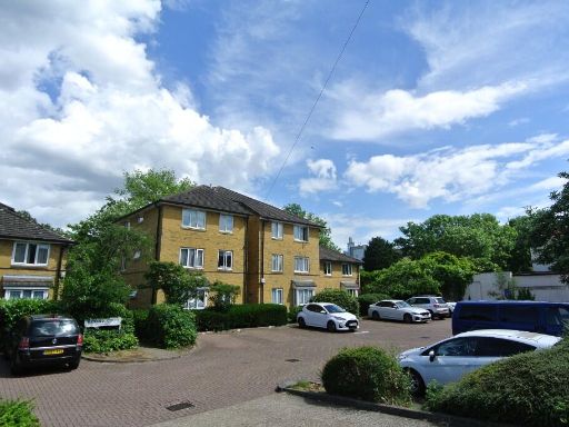 Similar property image