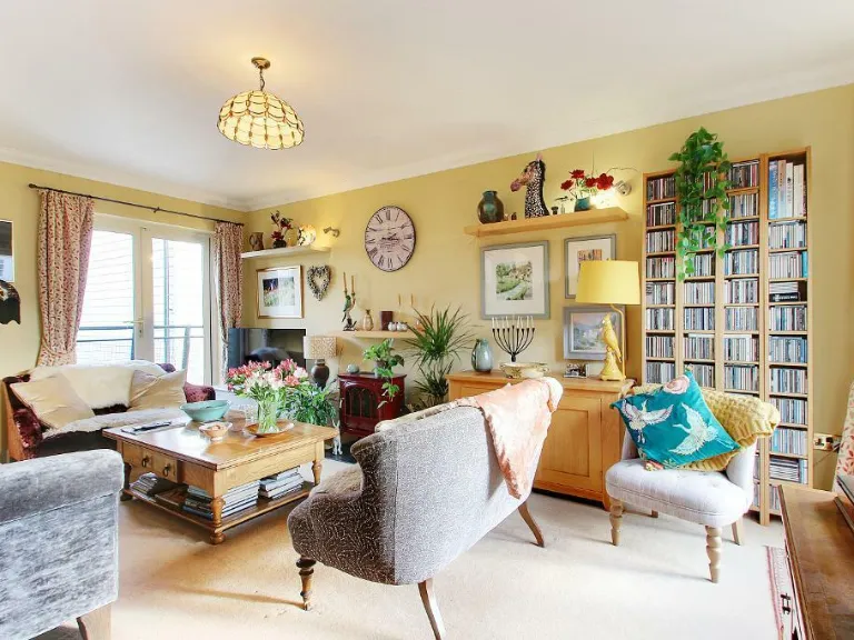 property Compatible Images}
