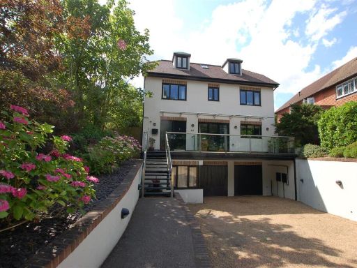 Similar property image