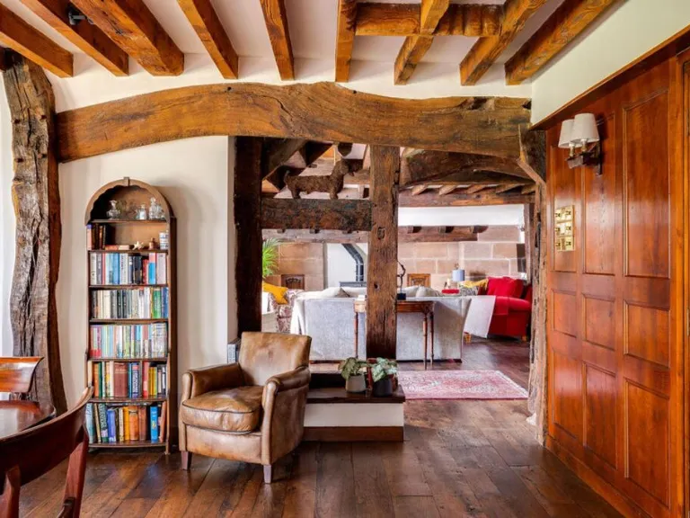 property Compatible Images}