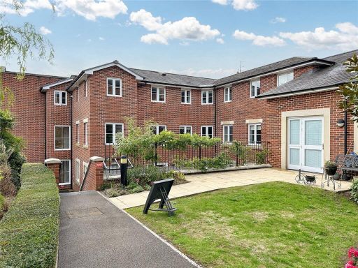 Similar property image