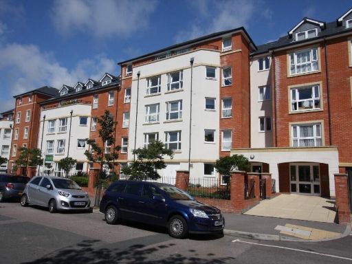 Similar property image