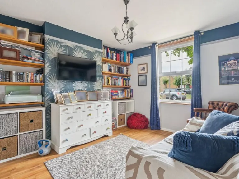 property Compatible Images}