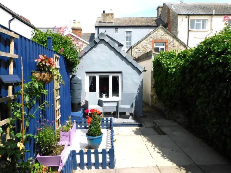 property Compatible Images}