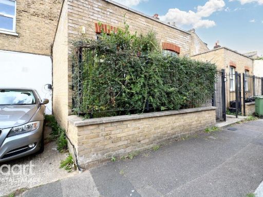 Similar property image