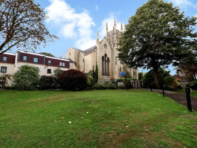 property Compatible Images}