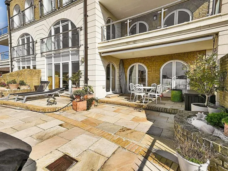 property Compatible Images}