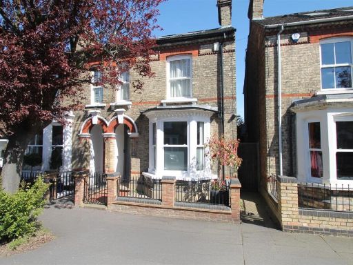 Similar property image