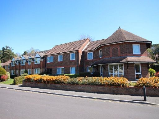 Similar property image