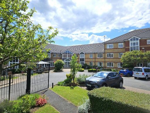 Similar property image