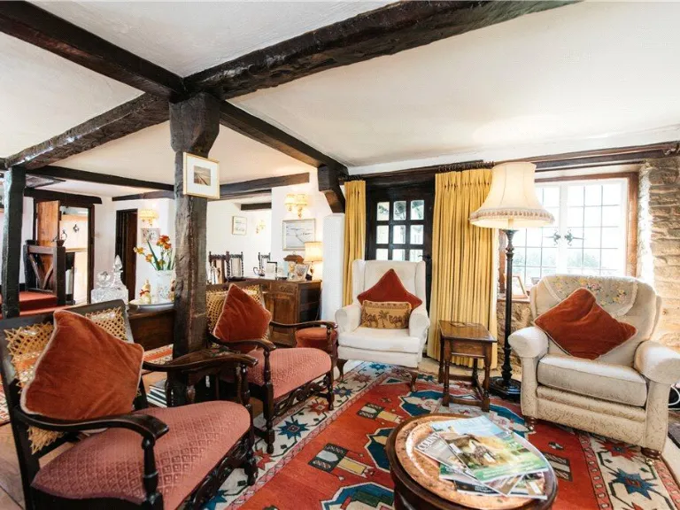 property Compatible Images}