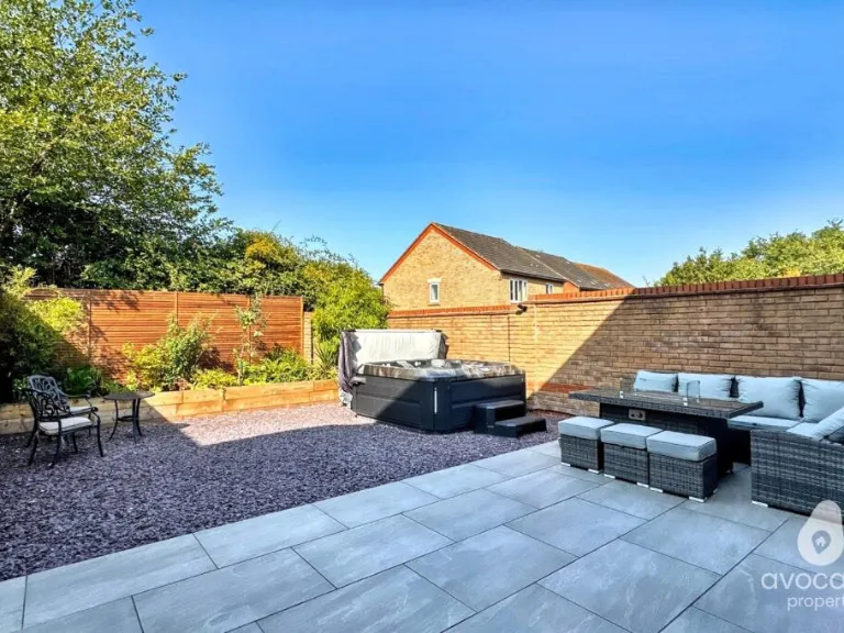 property Compatible Images}