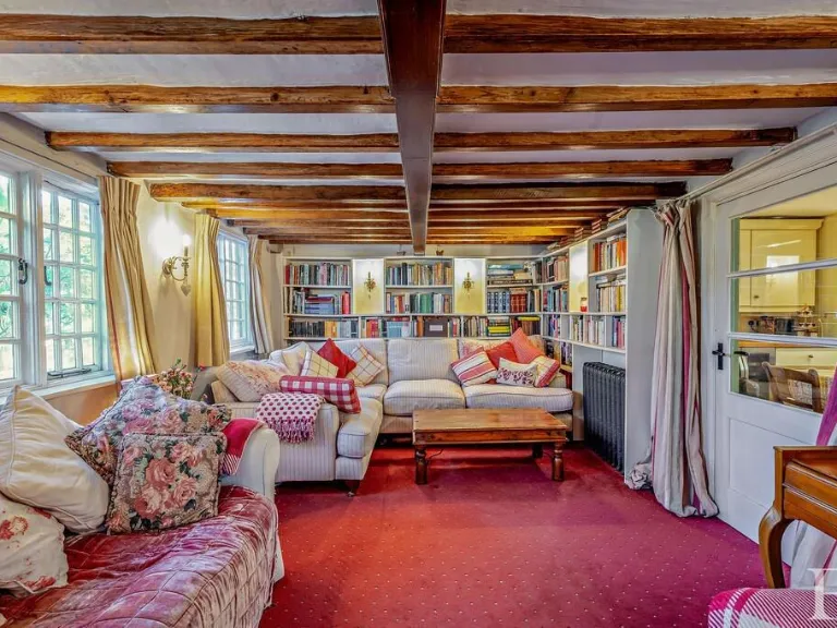 property Compatible Images}