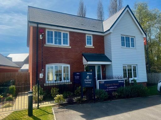 Similar property image