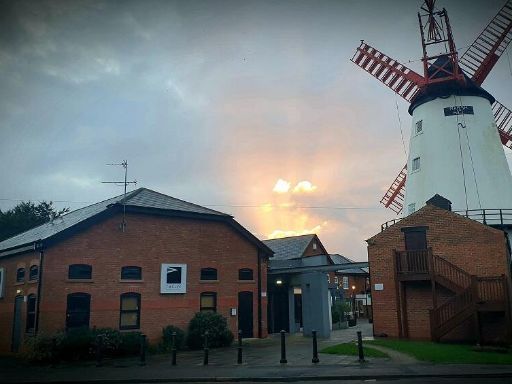 Similar property image