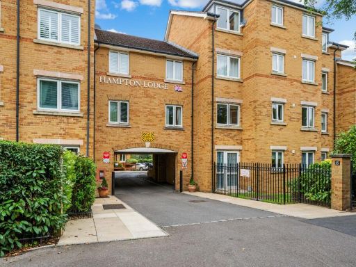 Similar property image