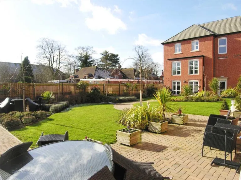 property Compatible Images}