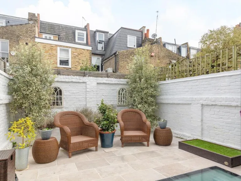 property Compatible Images}