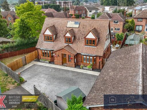 Similar property image