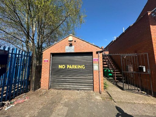 Similar property image