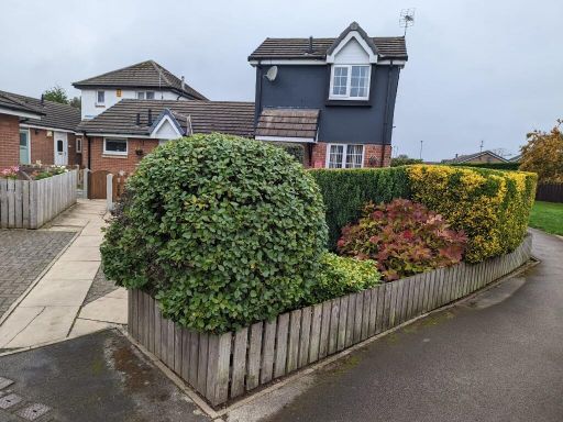 Similar property image