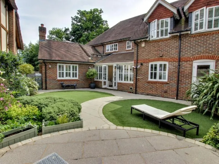 property Compatible Images}