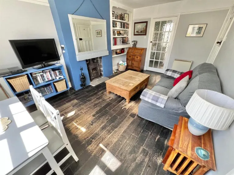 property Compatible Images}