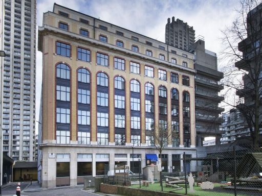 Similar property image