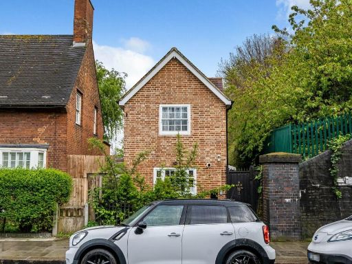 Similar property image